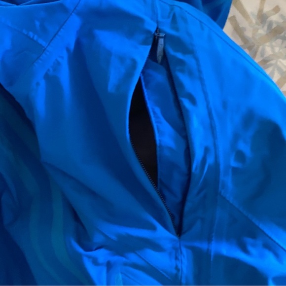 Women’s North Face ski jacket with recco - Picture 5 of 16